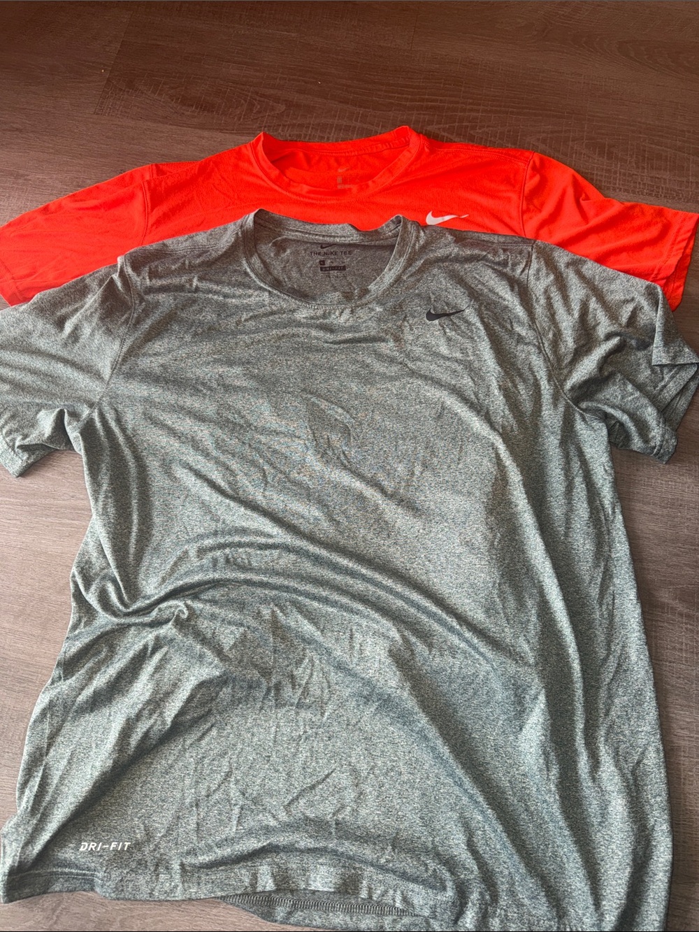 Nike Men’s Dri-FIT T-Shirt Bundle - Green & Orange - Size XL
